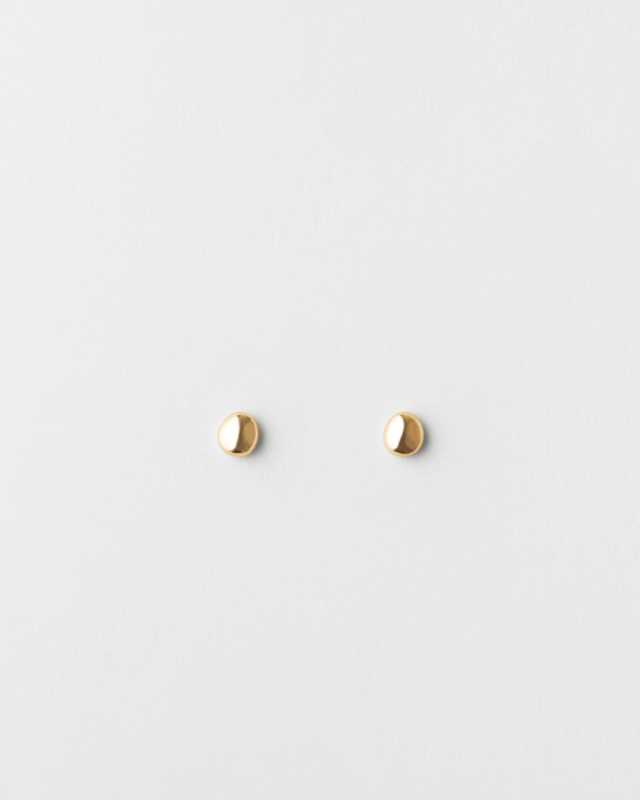 Categories GLDN | Tiny Pebble Studs