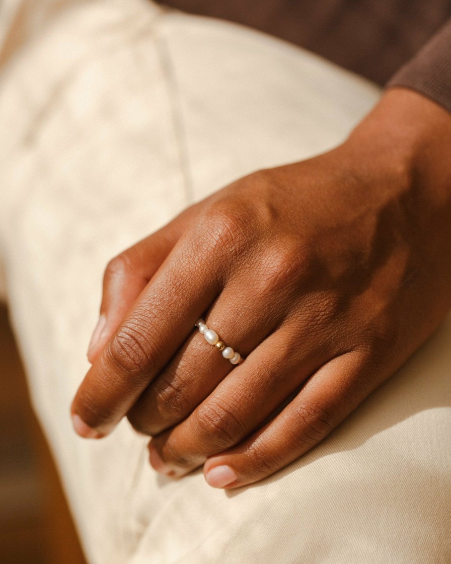 Categories GLDN | Organic Pearl Ring