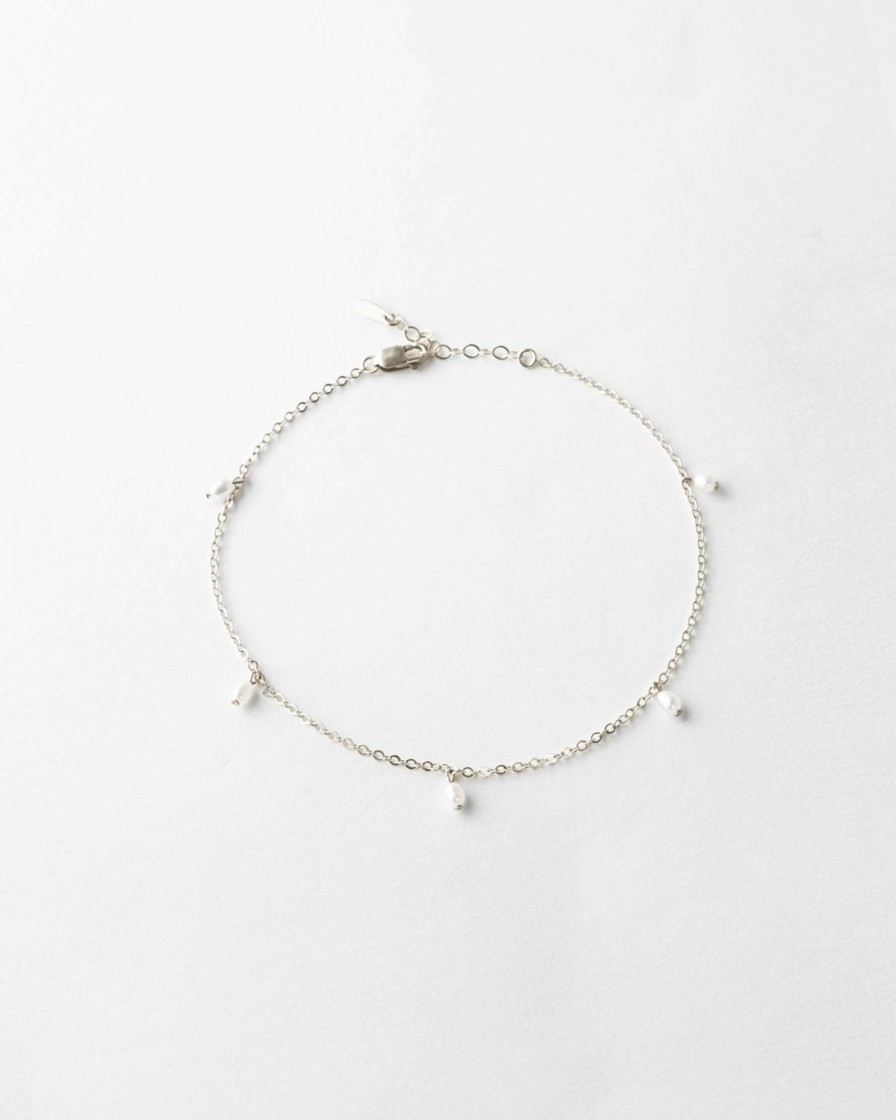 Categories GLDN | Pearl Droplet Anklet