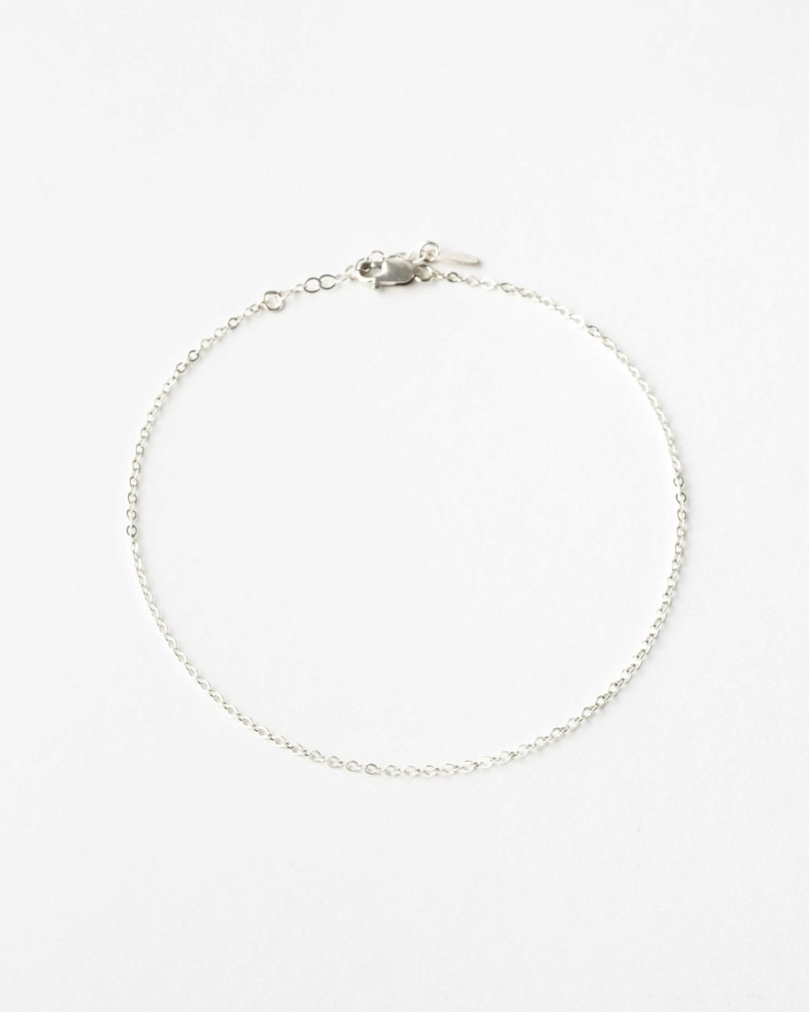 Categories GLDN | Minimal Cable Chain Anklet