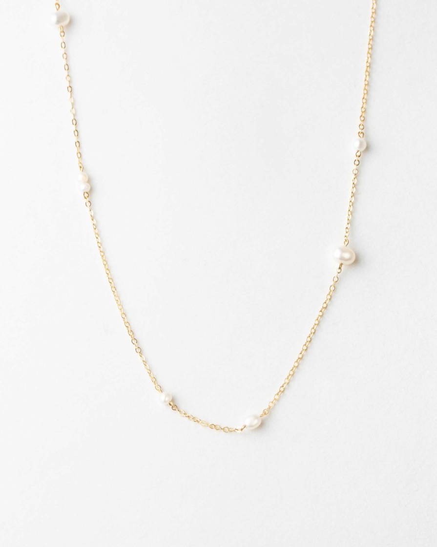 Categories GLDN | Floating Pearl Necklace