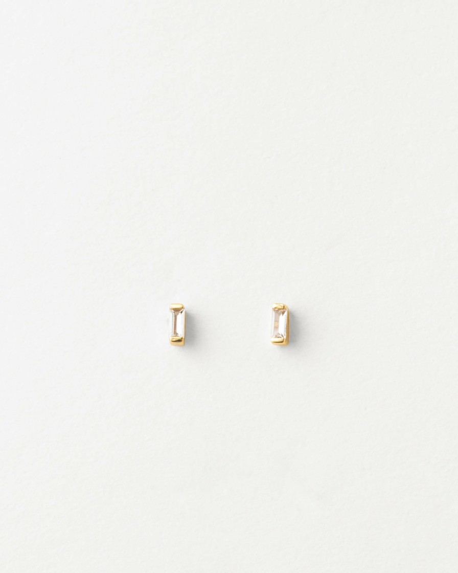 Categories GLDN | Deco White Sapphire Studs