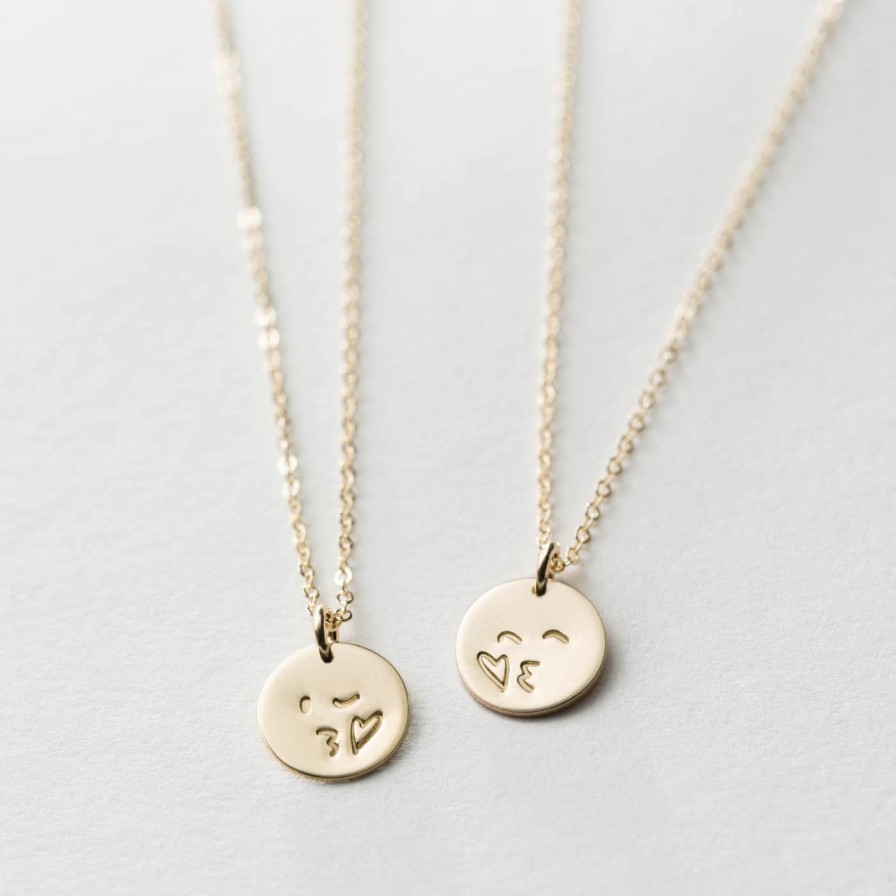 Categories GLDN | Kissy Face Necklaces