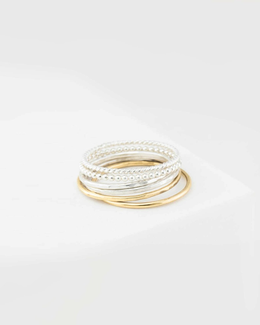 Categories GLDN | Adria Ring